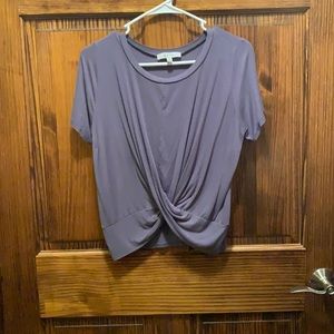 🌻NWOT blue cross top!